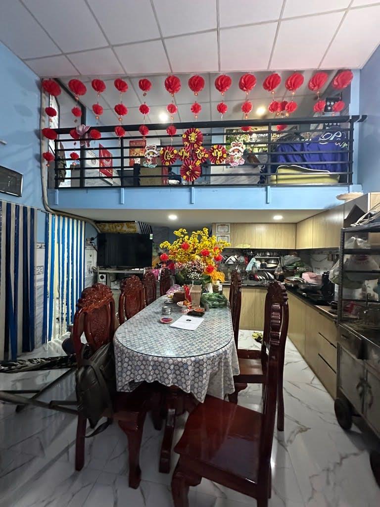 Bán nhà Gò Vấp, Nguyễn Văn Cônng, sat hẻm xe hơi tránh, 82M² , 5Pn, hơn 5 tỷ - Ảnh 2